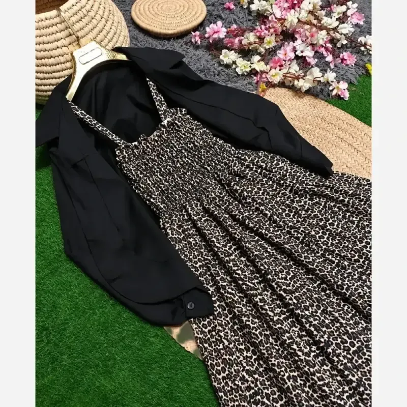 ست دیبا کت و ساحلی جنس زیره بوگاتی و رویه صوفیا فری سایز 38 تا 46